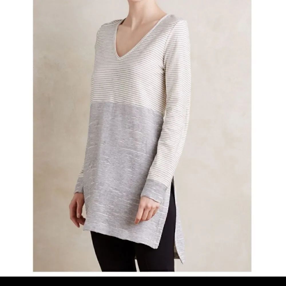 Anthropologie Saturday Sunday Women's Devi Striped Tunic Top V Neck Size M